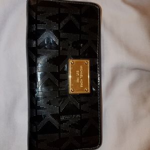 Authentic Leather Michael Kors Wallet